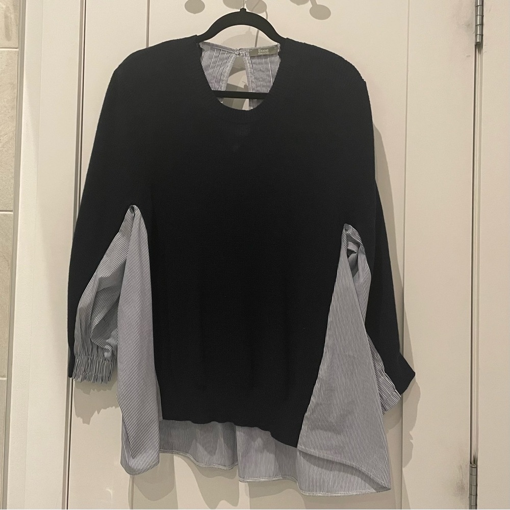 NWOT Dixie oversized navy pullover sweater/shirt (size M)